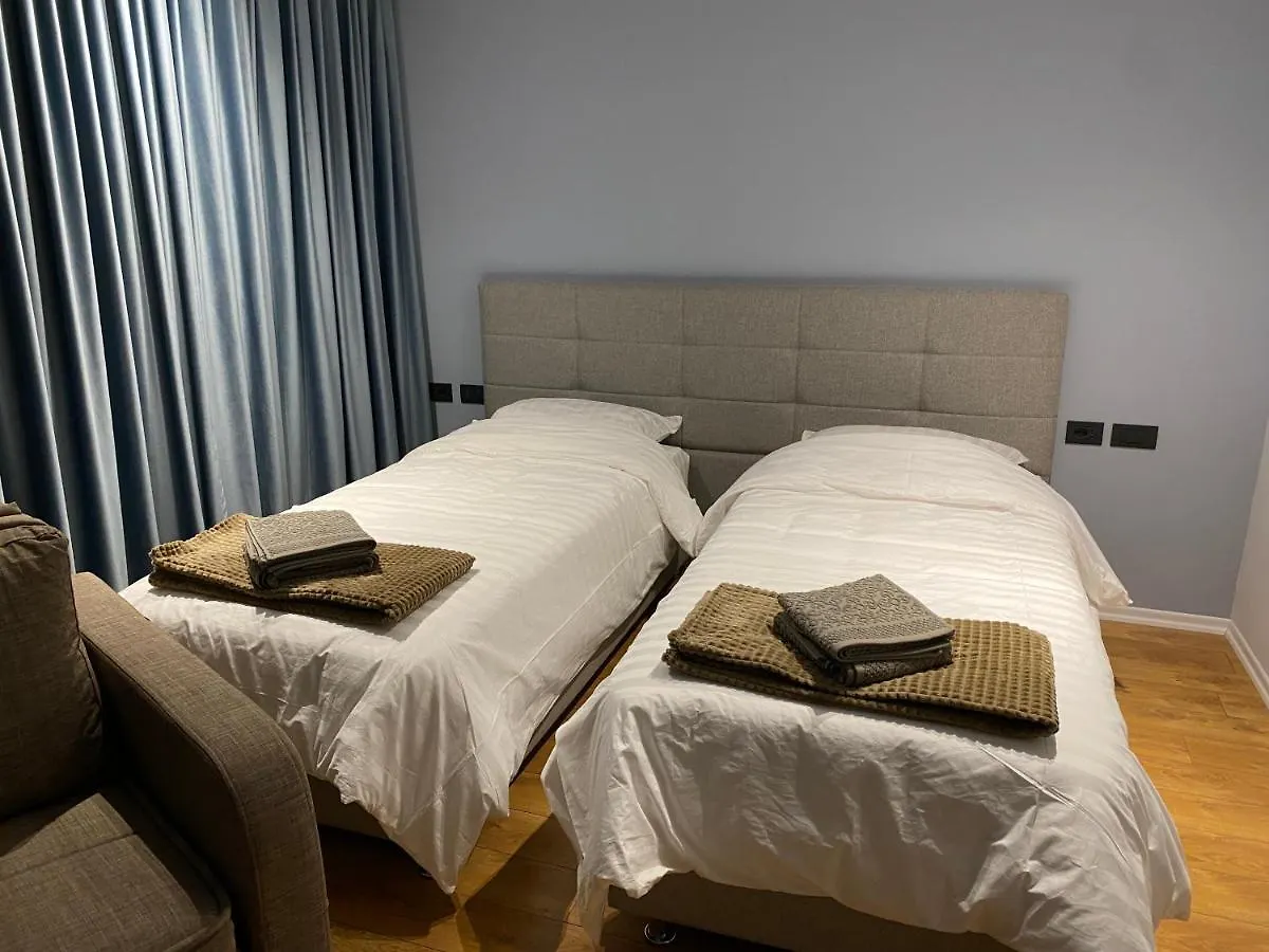 Vila-Amo, Suites&Rooms In Tirana Center